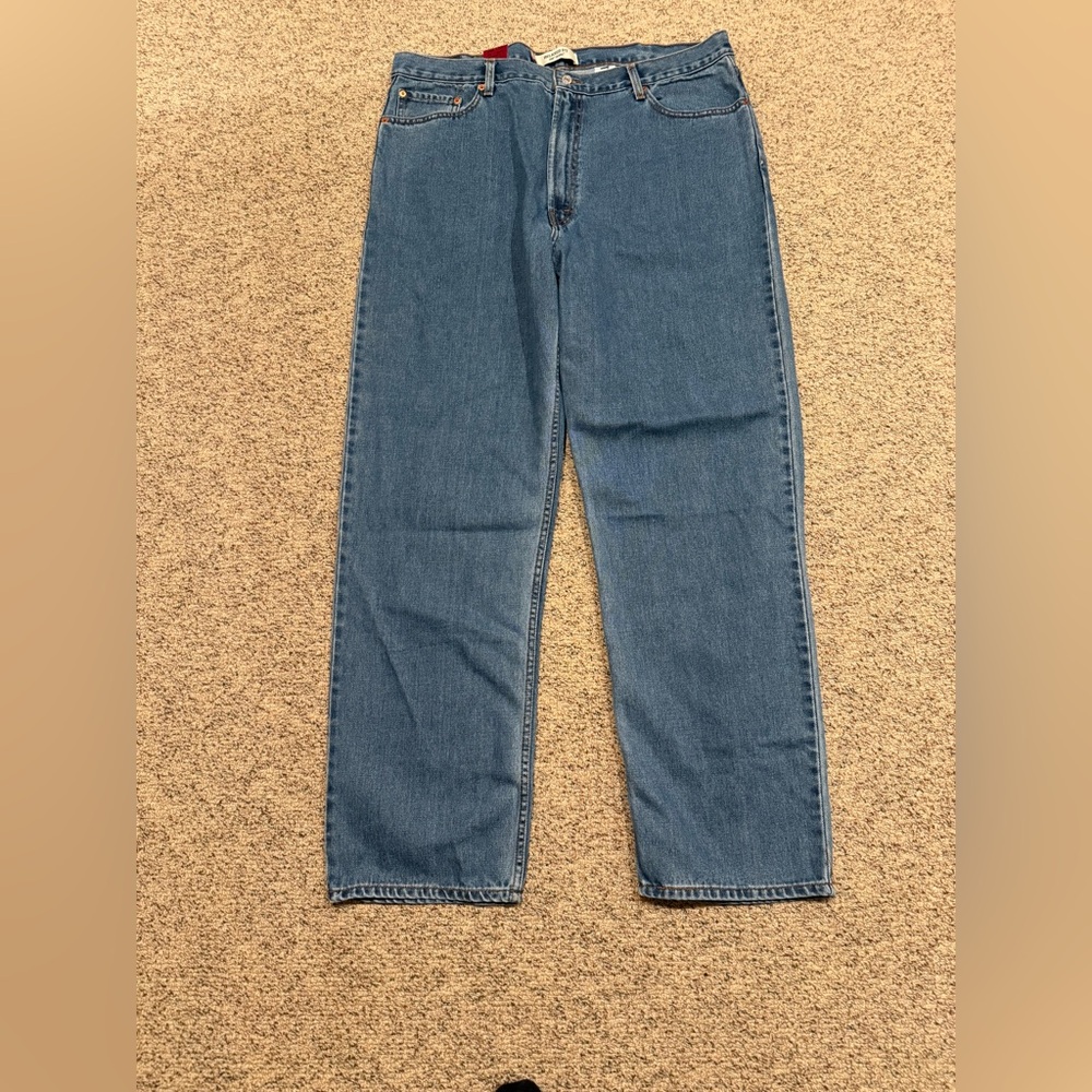 Levi’s 550 Relaxed FIT MEN'S JEANS Size 42X34 NWT